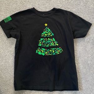 Nine Line Youth Christmas tshirt sz XL